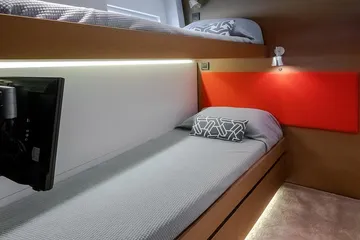 BEAUTIFUL DAY interior