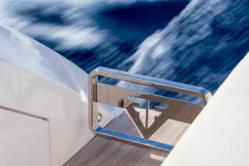 SMILE interior
