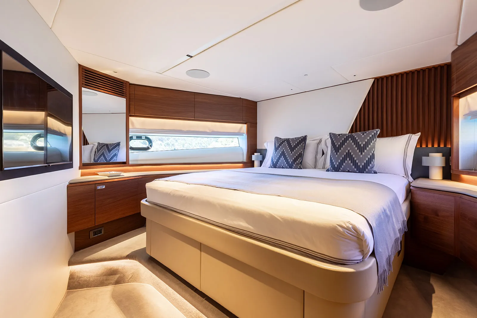 PRINCE of PEACE interior