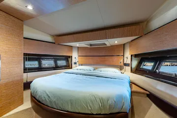 R&R interior